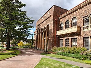 Footscray Town Hall, April 2020 (2)