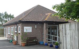 Former Brethren Meeting Room, 1 Birkdale Road, Durrington (May 2013) (2)