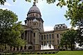 Gfp-illinois-springfield-capitol-and-sky