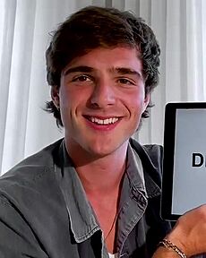 Jacob Elordi for Vanity Fair 02
