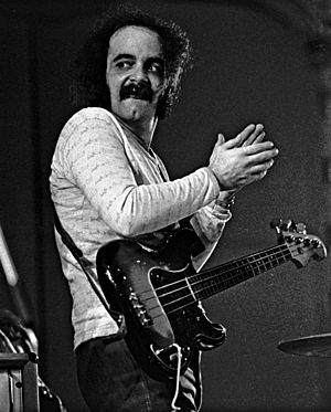 Larry Taylor with bass 1971.jpg