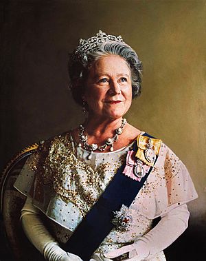 oil portrait of Queen Elizabeth at half length