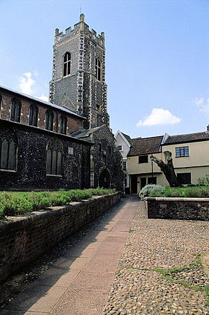 St George, Tombland, Norwich - geograph.org.uk - 827947.jpg
