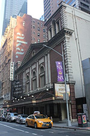 W 44 St Oct 2021 03