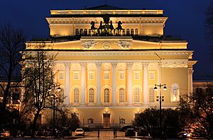 Александринский театр (Alexandrinsky Theatre) в Санкт-Петербурге... 2H1A8042WI