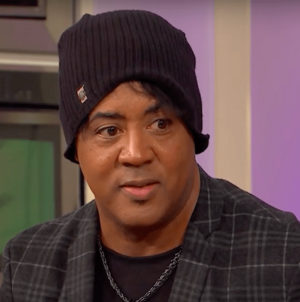 Bassist Brown Mark on Sister Circle TV.png