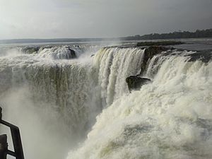 CATARATAS DEL IGUAZU. GARGANTA DEL DIABLO