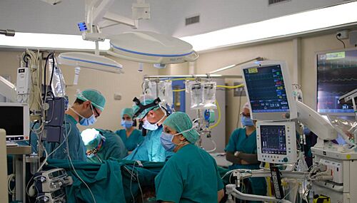 Cardiac surgery operating room