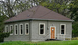 Cedar Hill School Manual Training Hall, Canada 02