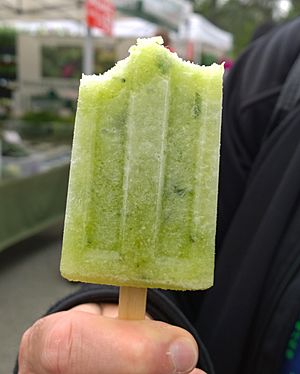 Cucumber, elderflower and mint ice pop from Nicepops (18159920902)