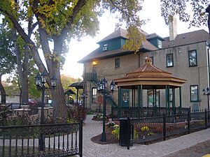Daly House, Victorian garden