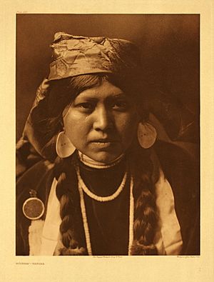 Edward S. Curtis Collection People 030