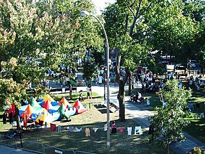 Fête de quartier au Parc Athéna.