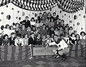Howdy Doody peanut gallery circa 1940 1950s