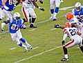 LaDainian Tomlinson vs Cleveland (cropped)