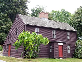 Macy-Colby House (front) - Amesbury, Massachusetts.JPG