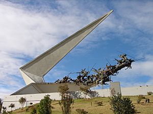 Monumento pantano de vargas, completo. 2006