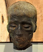 Mummified man's head. There are traces of gold on his face. Find spot unknown. Greek-Roman Period, 332 BCE to 395 CE. Kelvingrove Art Gallery and Museum, Glasgow, UK