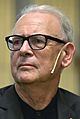 Patrick Modiano 6 dec 2014 - 19 (cropped)