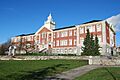 Queen Mary School, North Van 01