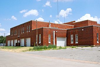 SW View of Enid Armory.jpg
