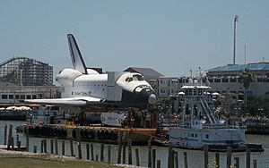 Shuttle Explorer, Afloat (crop)