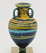 Small vessel (Amphoriskos) MET 30.8.174 EGDP018983 (cropped)