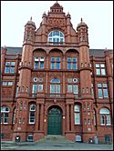 The Peel Building, Salford University (6993445527).jpg