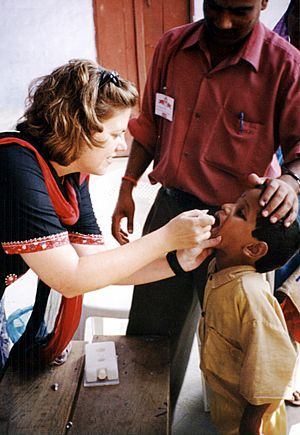 Vaccination-polio-india