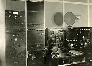 4RK control room equipment