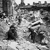 AIR RAID DAMAGE IN THE UNITED KINGDOM 1939-1945 - H 9476