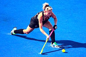 Anita Punt, NZL vs AUS Women's Hockey, 2012 Summer Olympics.jpg