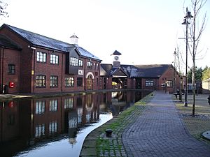 Coventry Canal basin - southern end of canal 19n06