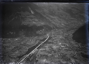 ETH-BIB-Schattdorf, Bürglen v. S. W. aus 400 m-Inlandflüge-LBS MH01-006173