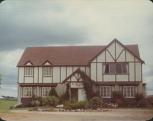 Flaxton Inn at Flaxton, Queensland, 1976