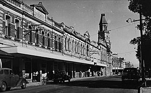 Fremantle High Street 1940s