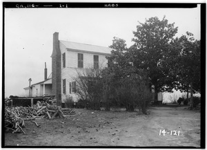 Historic American Buildings Survey Branan Sanders, Photographer March 1934 FRONT VIEW (SOUTHWEST) - Gachette House, Barnesville, Lamar County, GA HABS GA,116- ,1-1