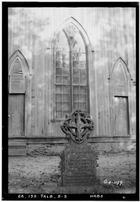 Historic American Buildings Survey L. D. Andrew, Photographer Oct. 24, 1936 VIEW OF REAR WINDOW - Episcopal Church, Talbotton, Talbot County, GA HABS GA,132-TALB,5-3