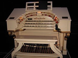 Los angeles orpheum wurlitzer console