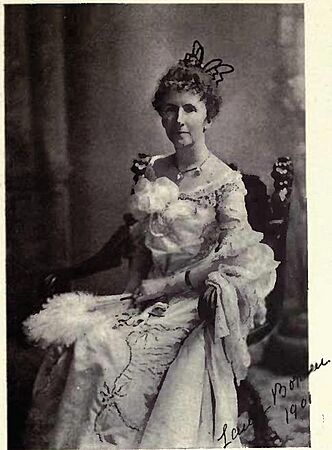 Mrs Louise Borden