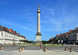 Nantes - Colonne Louis-XVI 04