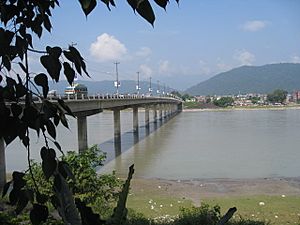 Narayani bridge in Gaindakot