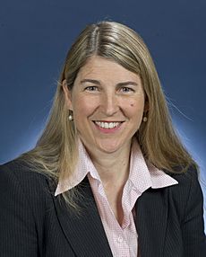 Patricia Holmes (2)