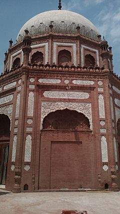 The shrine of Khoo Pak  By Usman Jaj 15GD