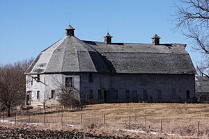 2017ThormodsonBarn