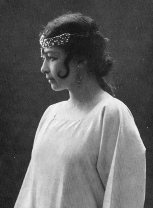 Bosse as Indra's daughter in A Dream Play.1907.png