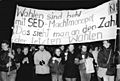 Bundesarchiv Bild 183-1989-1120-030, Dresden, Montagsdemonstration