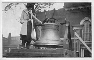 Catherine Wentworth with replica Liberty Bell outside Independence Hall September 1920 for 19th Amendment celebration