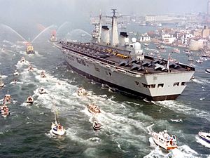 Defence Imagery - 45149908 - HMS Invincible returning home