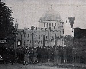 Fazl Mosque inauguration, 1926